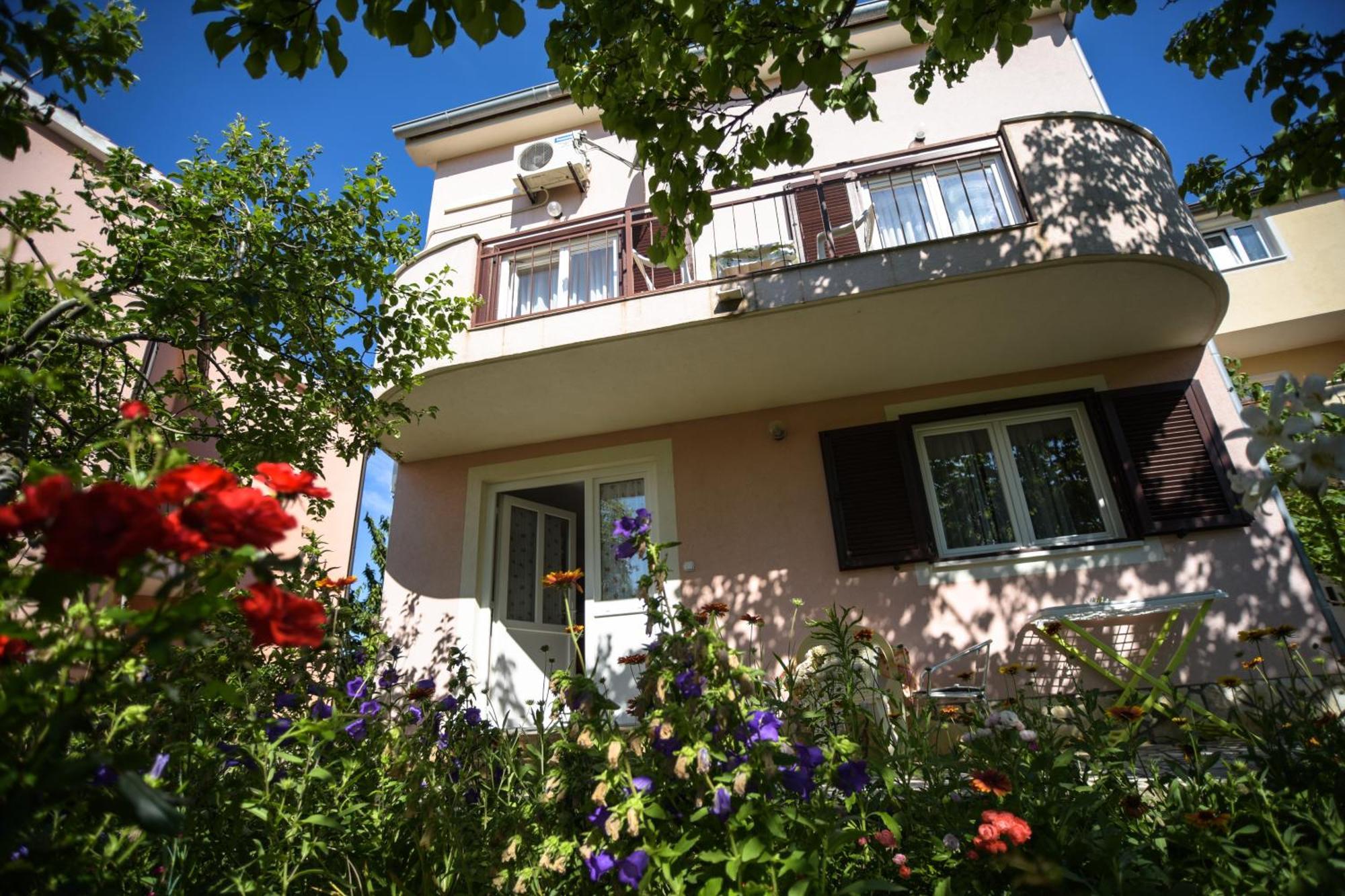 Apartmani Vitkovic II كريس المظهر الخارجي الصورة