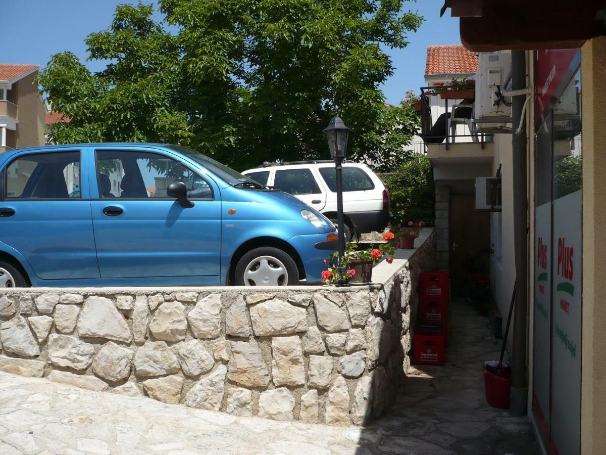Apartmani Vitkovic II كريس المظهر الخارجي الصورة